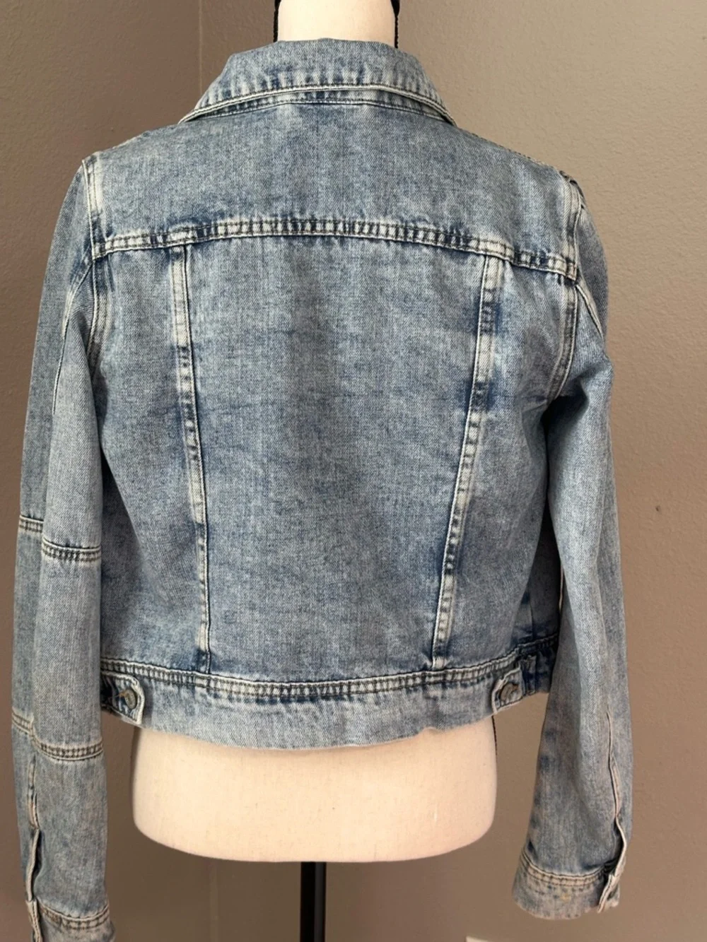 Free People Light Wash Blue Denim Jacket - Picture 6 of 7